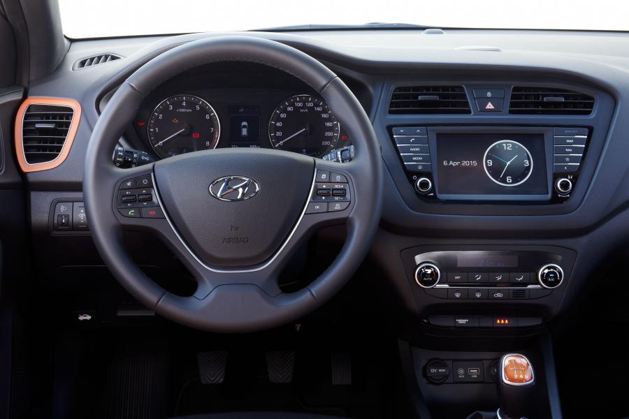  Hyundai i20 Coupe 2015 года  (фото 30 из 30)
